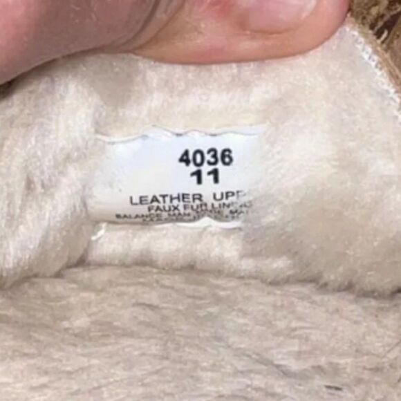 Minnetonka Jr. Trapper Moccasin Slippers Tan Suede 4036 Women's 11 - Picture 8 of 10